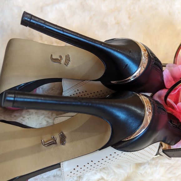 Juicy Couture sandals, size 7 - Picture 4 of 12